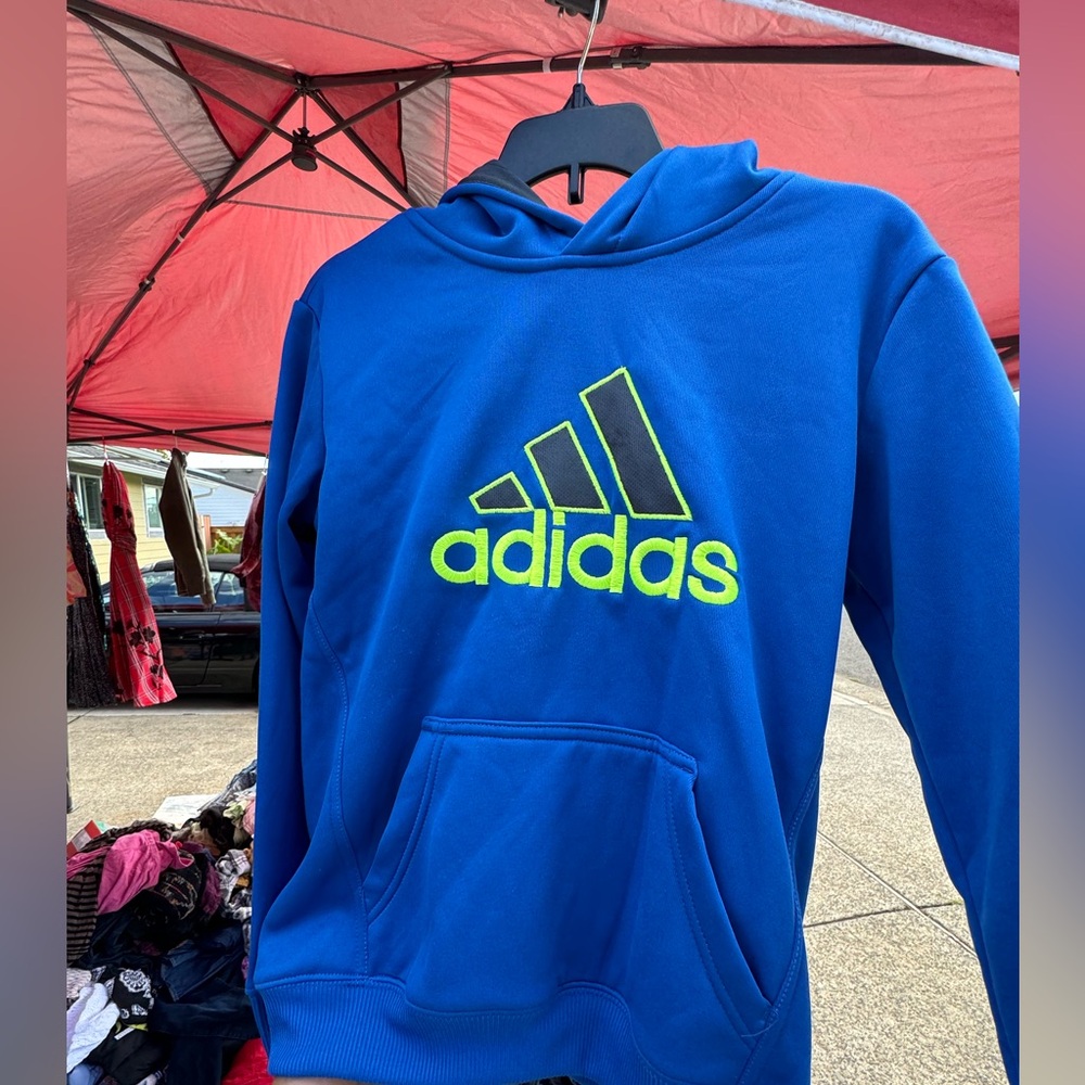 New addidas hoodie for kids